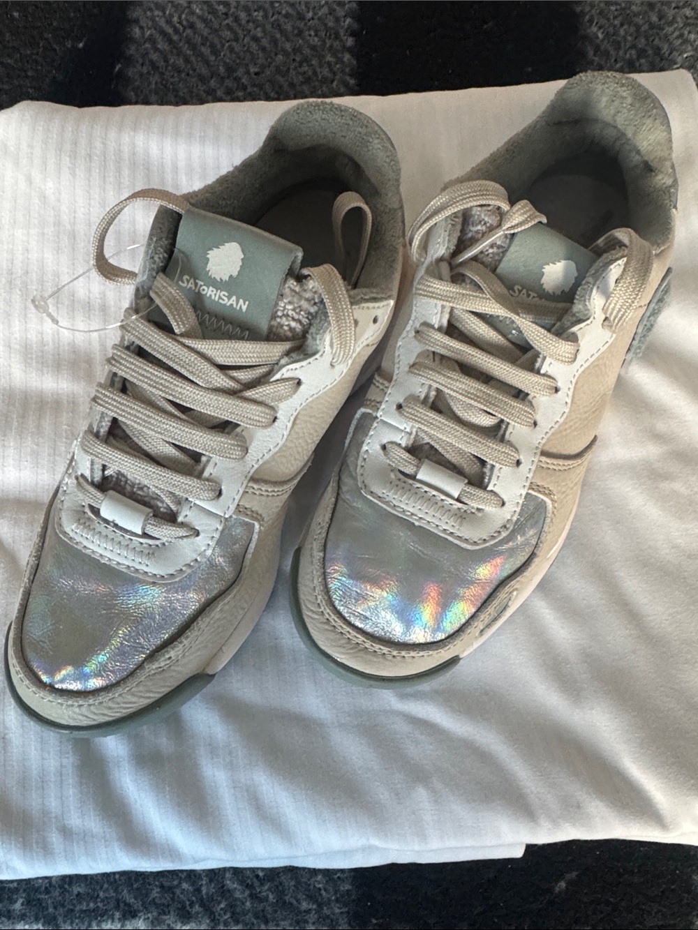 Satorisan Kids Holographic Silver & Cream Sneakers